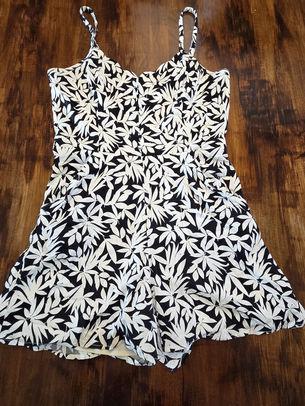 Market & Spruce Womens M Black White Palms Beatriz Sleeveless Romper Boho Preppy